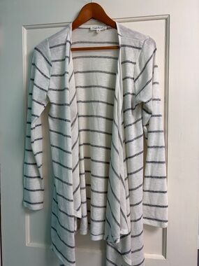 Cloud Chaser White and Gray Striped Open-Front Cardigan